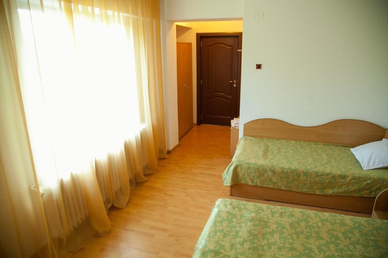 Отель Hotel Vlasca Джурджу-34